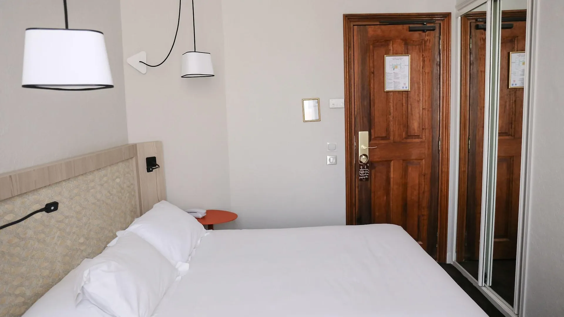 Hôtel Vendôme Nice 3*,