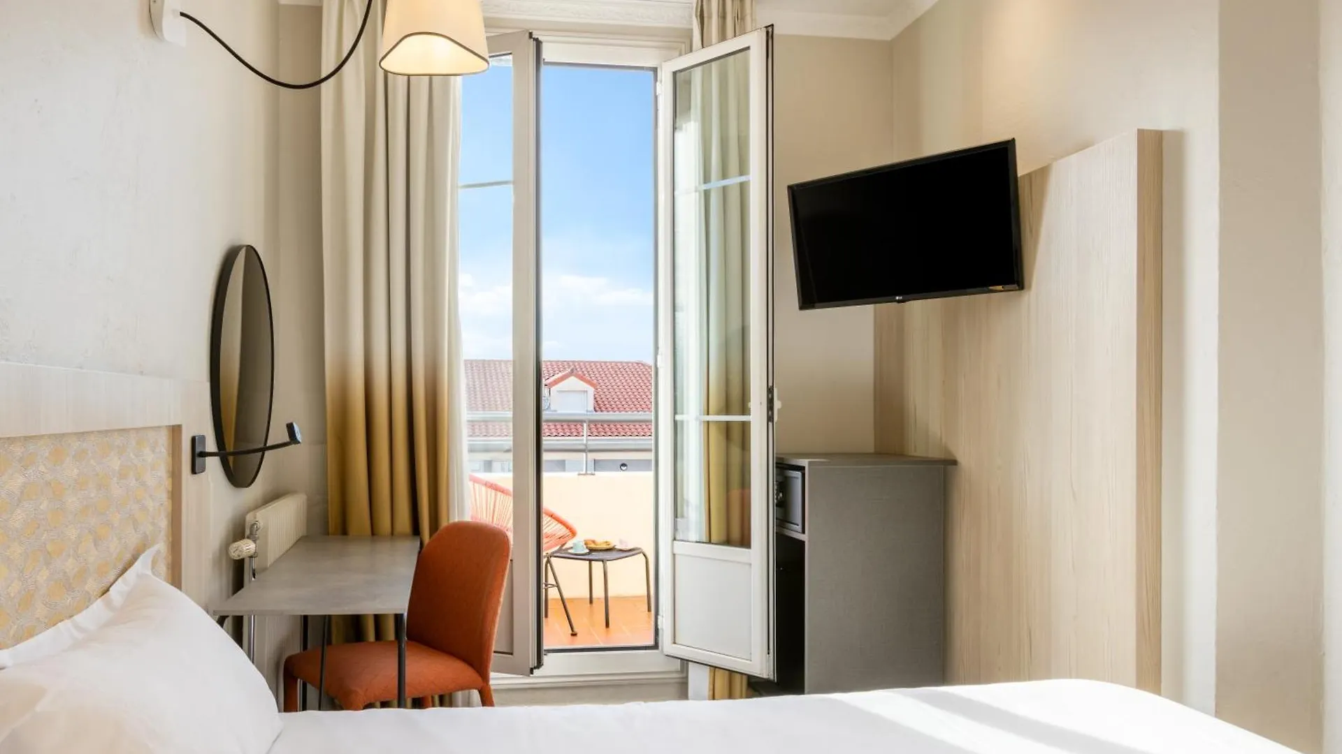 *** Hotel Hôtel Vendôme Nice France