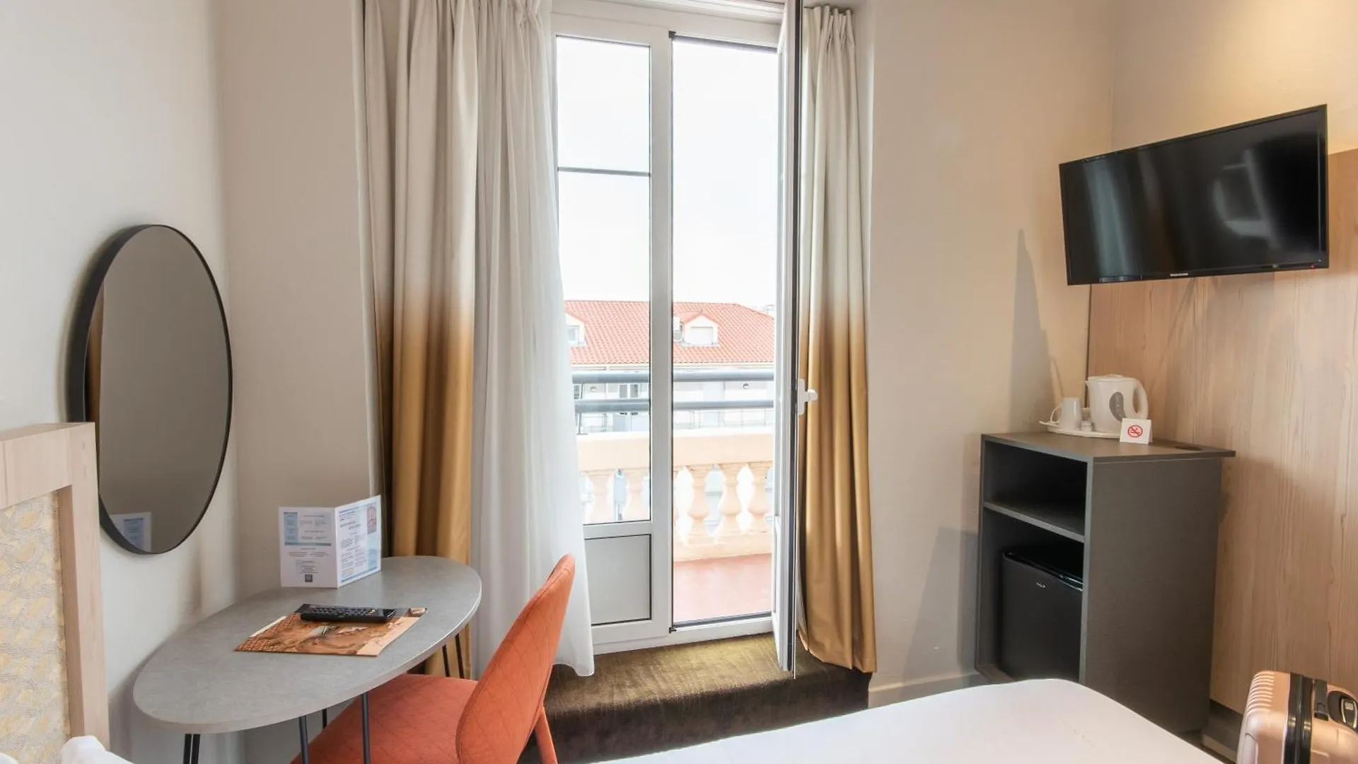 Hôtel Vendôme Nice Hotel