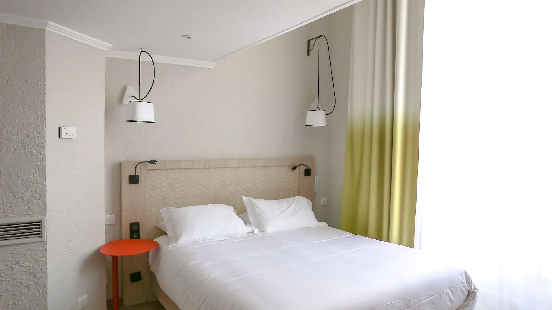 ***  Hotel Vendome Nice Francie